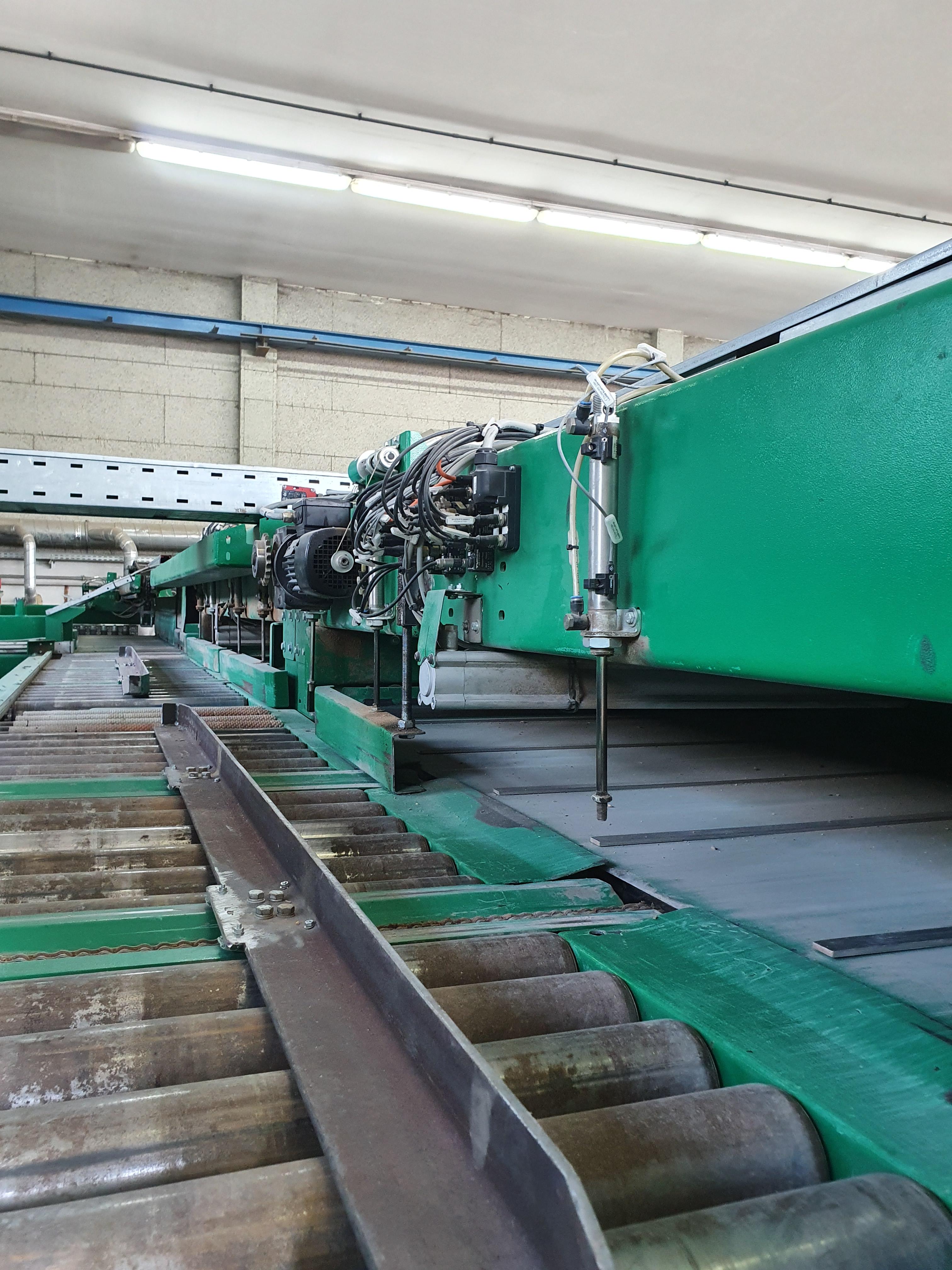 plate cutting plant